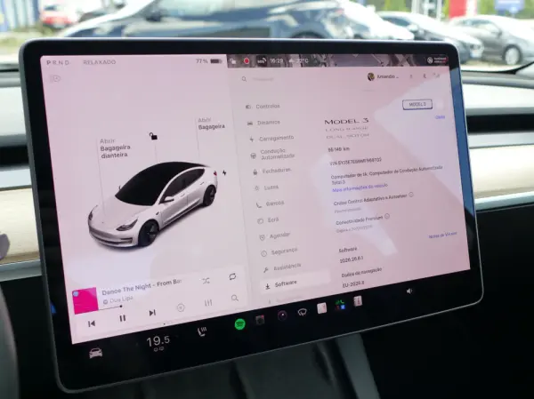 Tesla Model 3 Long Range Tração Integral 18