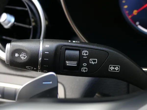 Mercedes-Benz C 300 de AMG Line 29