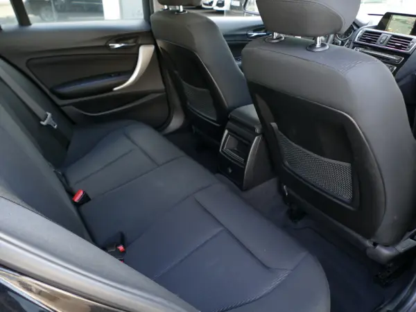 BMW 116 d Advantage 32
