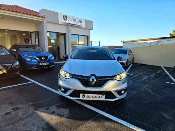 Renault Mégane Sport Tourer 1.3 TCe Limited 3