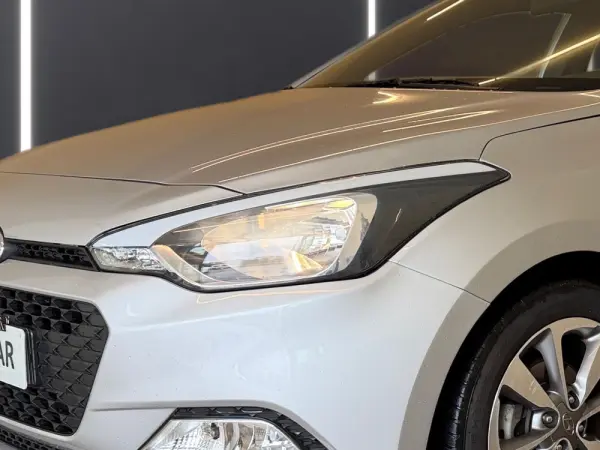 Hyundai i20 1.2 Access Plus 6