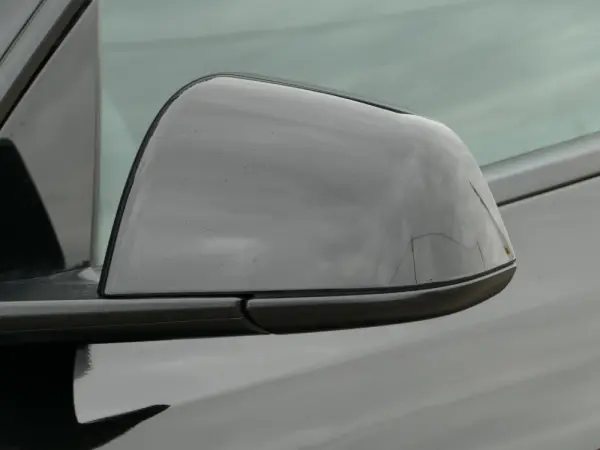 Tesla Model Y Standard 10