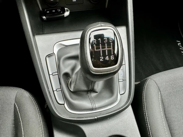 Hyundai Kauai 1.0 T-GDi Premium 10