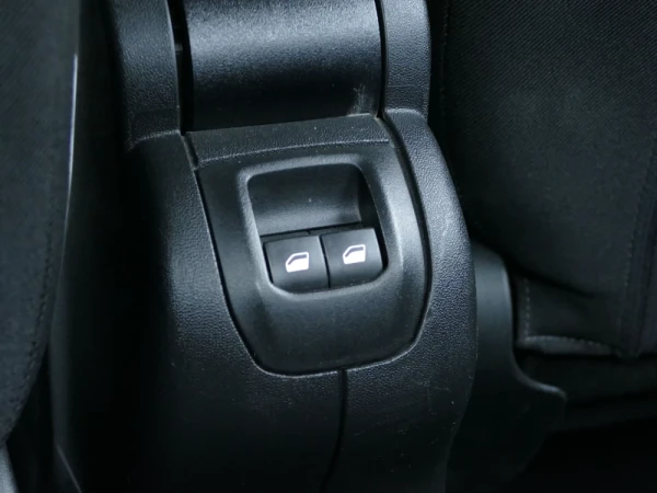 Citroën C-Elysée 1.5 BlueHDi Shine 17
