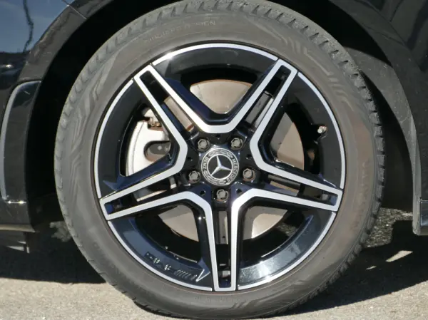 Mercedes-Benz B 250 e AMG Line 7
