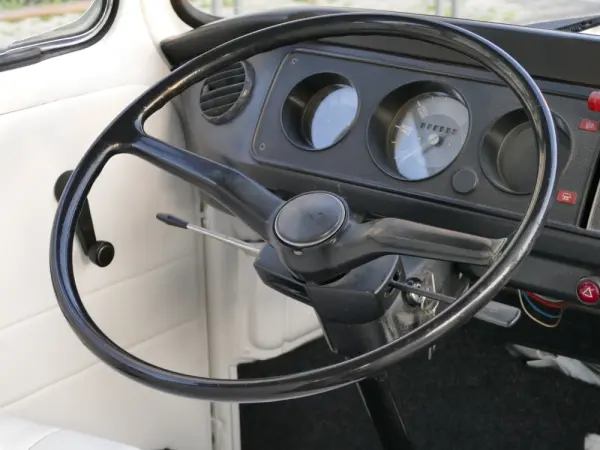 Volkswagen Type 2 29