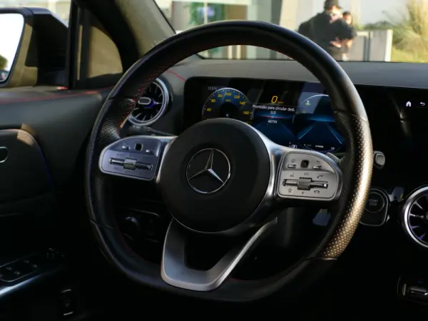Mercedes-Benz EQA 250 AMG Line 39