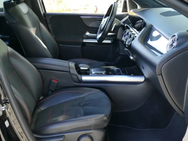 Mercedes-Benz B 250 e AMG Line 28