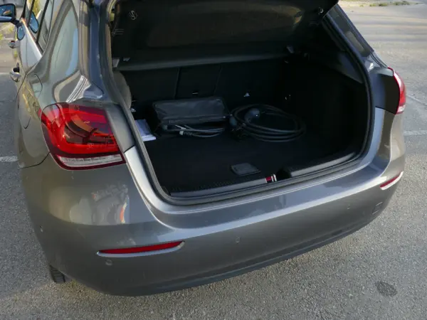 Mercedes-Benz A 250 e Style Plus 10