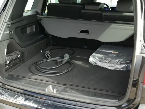 Mercedes-Benz EQB 300 4Matic Progressive 13