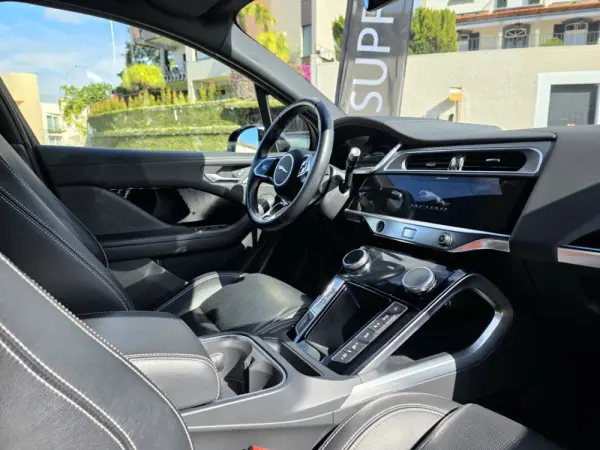Jaguar I-Pace EV400 R-Dynamic SE AWD 21