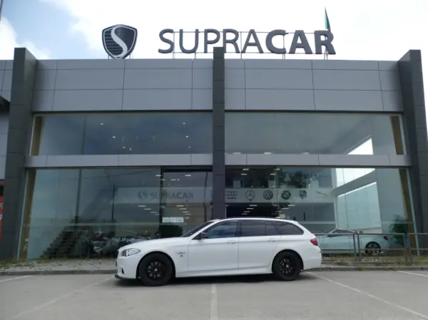 BMW 520 d Pack M Auto 46