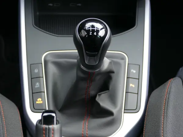 SEAT Arona 1.0 TSI FR 25