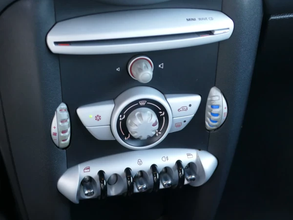 MINI 3 Portas Cooper 15