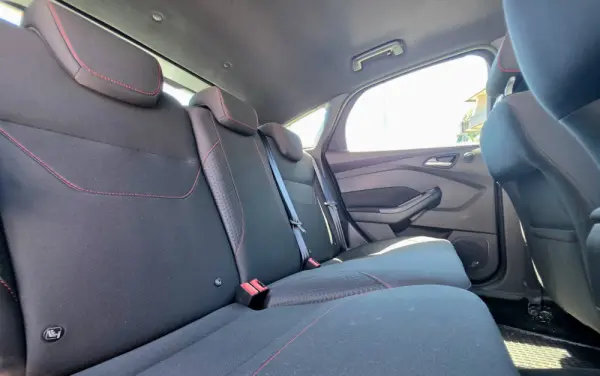 Ford Focus 2.0 TDCi ST-Line 22