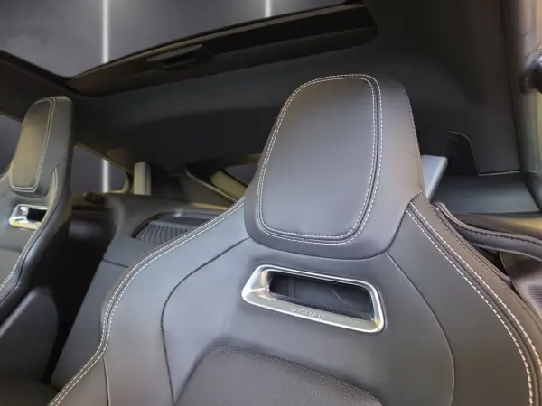 Jaguar F-Type 2.0 i4 R-Dynamic 13