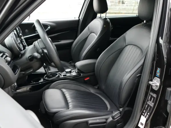 MINI Clubman John Cooper Works ALL4 Auto Desp. 28
