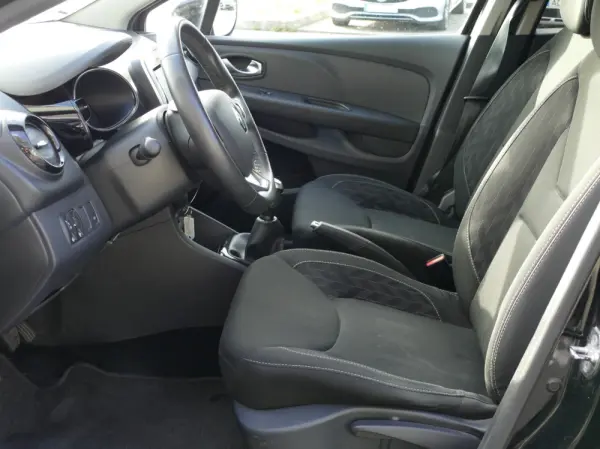 Renault Clio Sport Tourer 0.9 TCe Limited 24