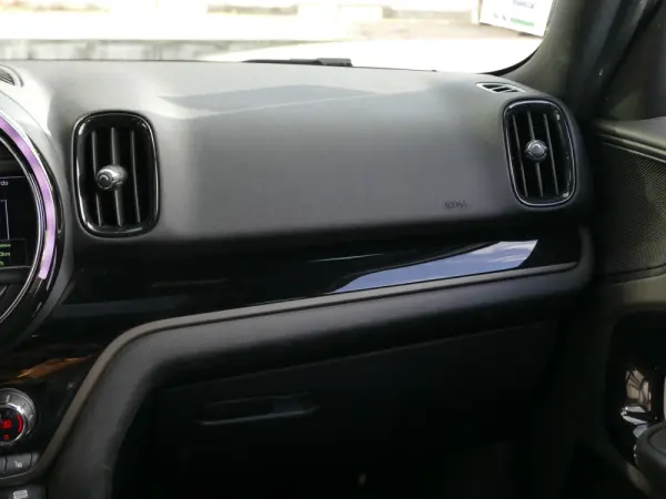 MINI Countryman Cooper SE ALL4 Auto 37