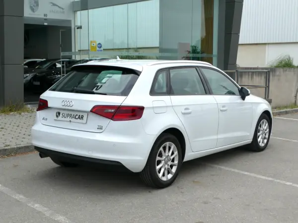 Audi A3 Sportback 1.6 TDI Advance Ultra 4
