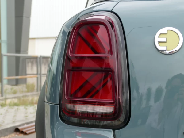 MINI Countryman Cooper SE ALL4 Classic Auto 10