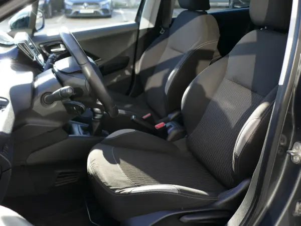 Peugeot 208 1.4 HDi Active 24