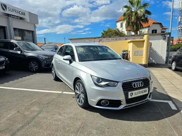 Audi A1 1.6 TDI S-line 8