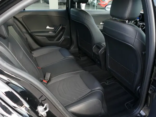 Mercedes-Benz A 250 e Style Plus 30