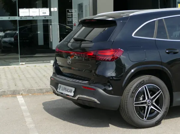 Mercedes-Benz EQA 250+ AMG Line 6