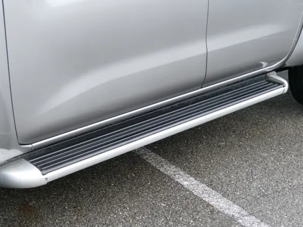 Nissan Navara 2.3 dCi CD 4WD N-Connecta Navi+Barras 6