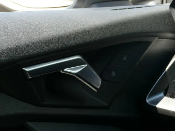 Audi A3 Limousine 30 TDI 33