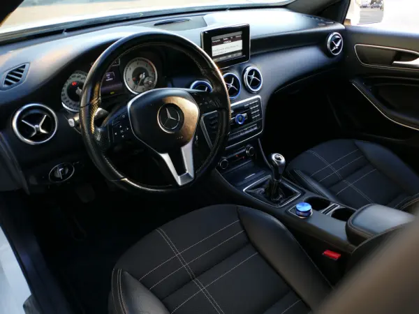 Mercedes-Benz A 180 CDI BlueEFFICIENCY Edition 24