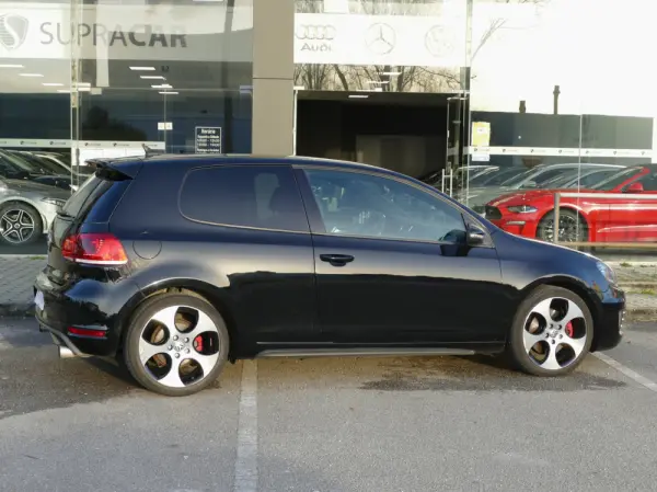 Volkswagen Golf 2.0 TSi GTI DSG 15