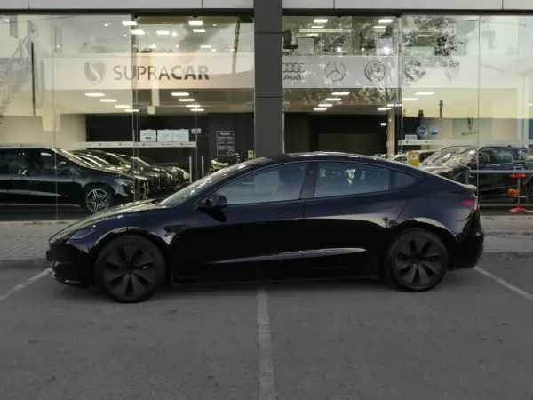 Tesla Model 3 Long Range Tração Integral 33