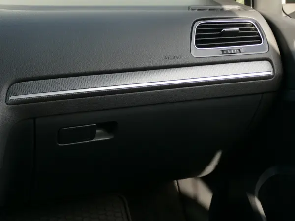 Volkswagen Golf 2.0 TSI GTi TCR DSG 37