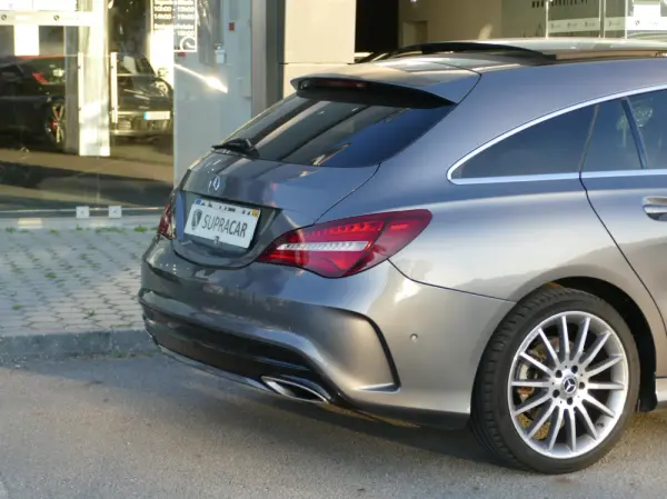 Mercedes-Benz CLA 200 d Shooting Brake AMG Line Aut. 6