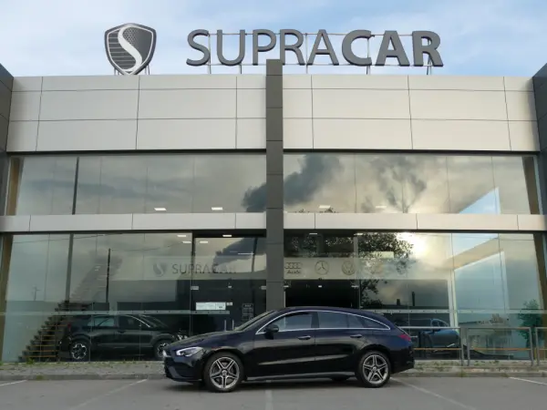 Mercedes-Benz CLA 250 e Shooting Brake AMG Line 40