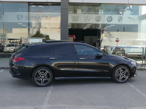 Mercedes-Benz CLA 250 e Shooting Brake AMG Line 19