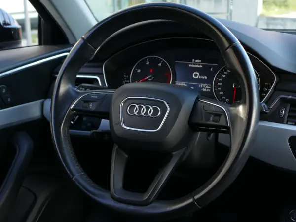 Audi A4 Avant 2.0 TDI 35