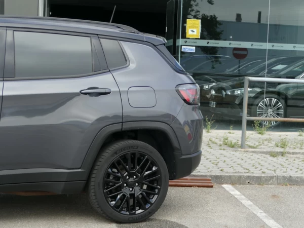 Jeep Compass 1.3 TG 4Xe Trailhawk 19