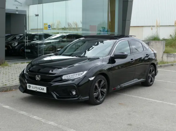Honda Civic 1.6 i-DTEC Executive Premium 9AT 1