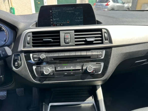 BMW 116 d EfficientDynamics 12
