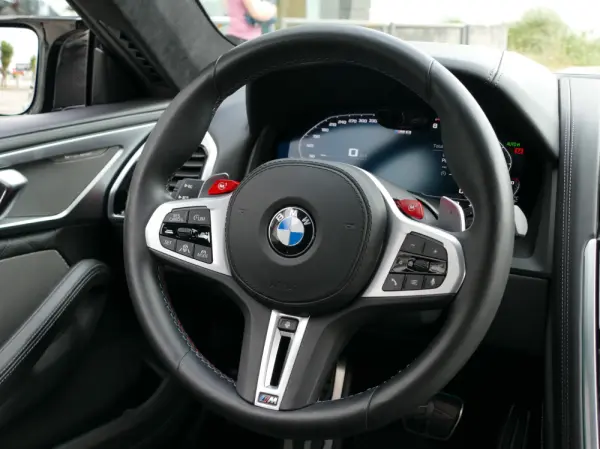 BMW M8 Competition 52