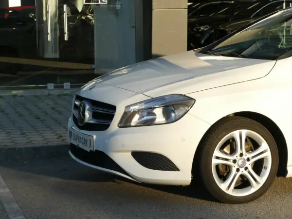 Mercedes-Benz A 180 CDI BlueEFFICIENCY Edition 3