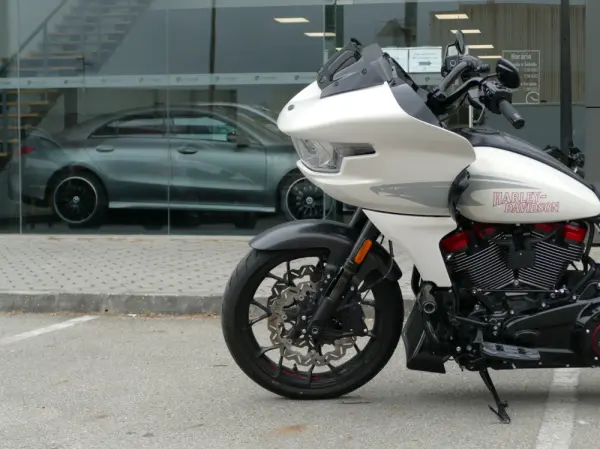 Harley-Davidson FL CVO ROAD GLIDE ST 7