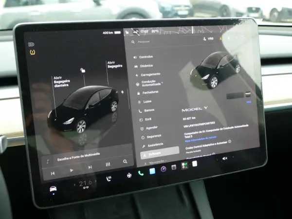Tesla Model Y Standard 19