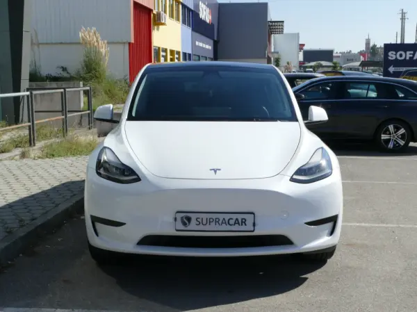 Tesla Model Y Tração Traseira 2