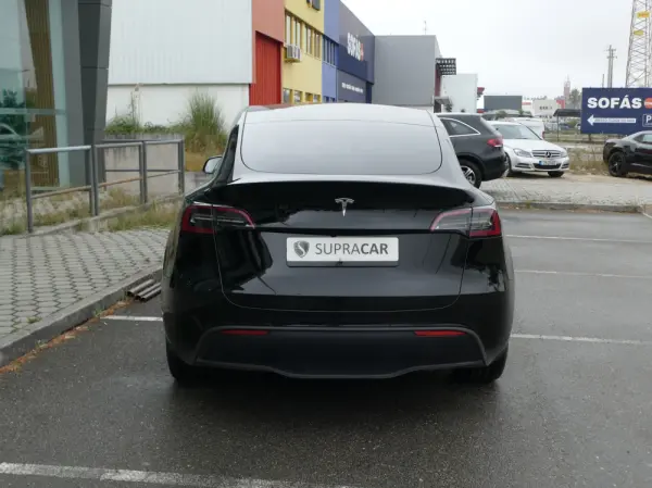 Tesla Model Y Tração Traseira 6