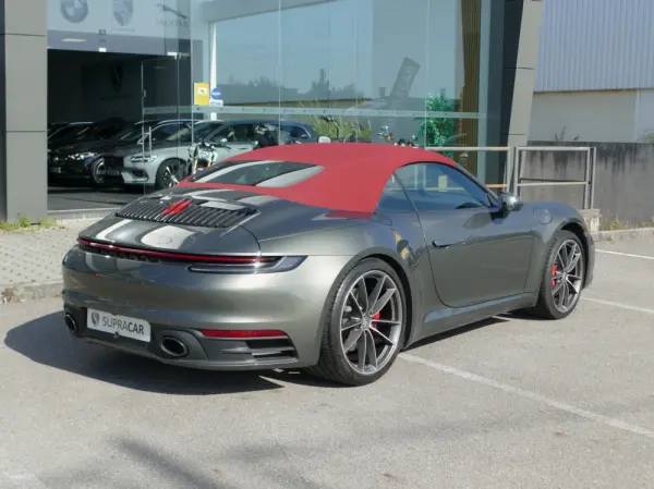 Porsche 911 (992) Carrera S PDK 8