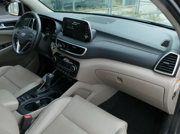 Hyundai Tucson 1.6 CRDi Premium DCT 28